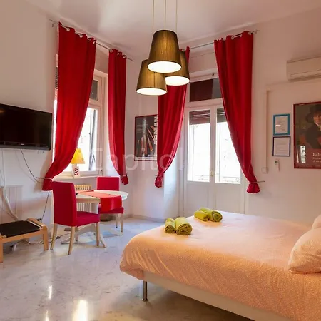 Domitilla Apartment *