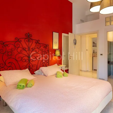 Domitilla Apartment